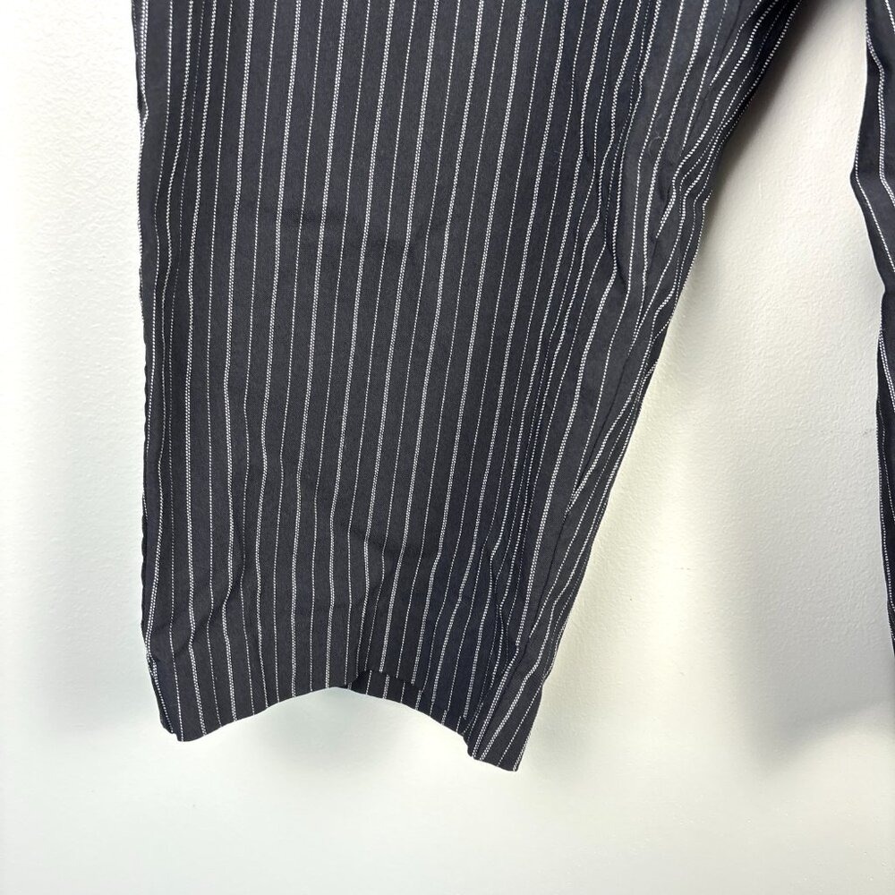 Lane Bryant Black & White Pinstripe Cropped Dress Pants Size 28 - Picture 5 of 11